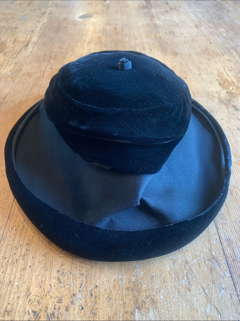 Adolfo 1960s Vintage Velvet Hat